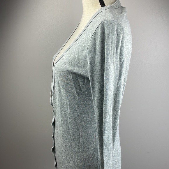 GAP Gray Cardigan Sweater Women SZ M Button Down Long Sleeve - Picture 7 of 14